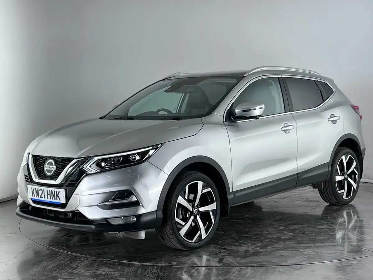 2021-nissan-qashqai-13-dig-t-n-motion-140ps-big-2