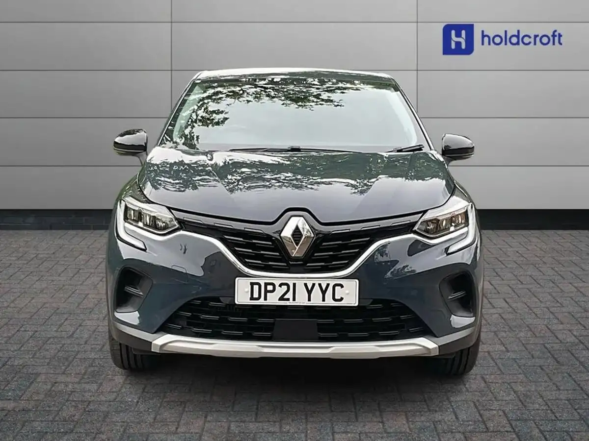 2021-renault-captur-10-tce-iconic-90ps-big-6