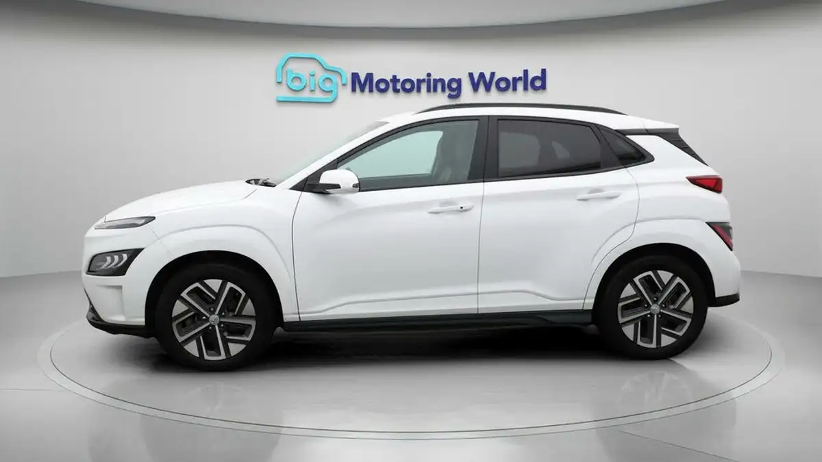 2023-hyundai-kona-e-ultimate-204ps-64kwh-105kw-obc-big-4