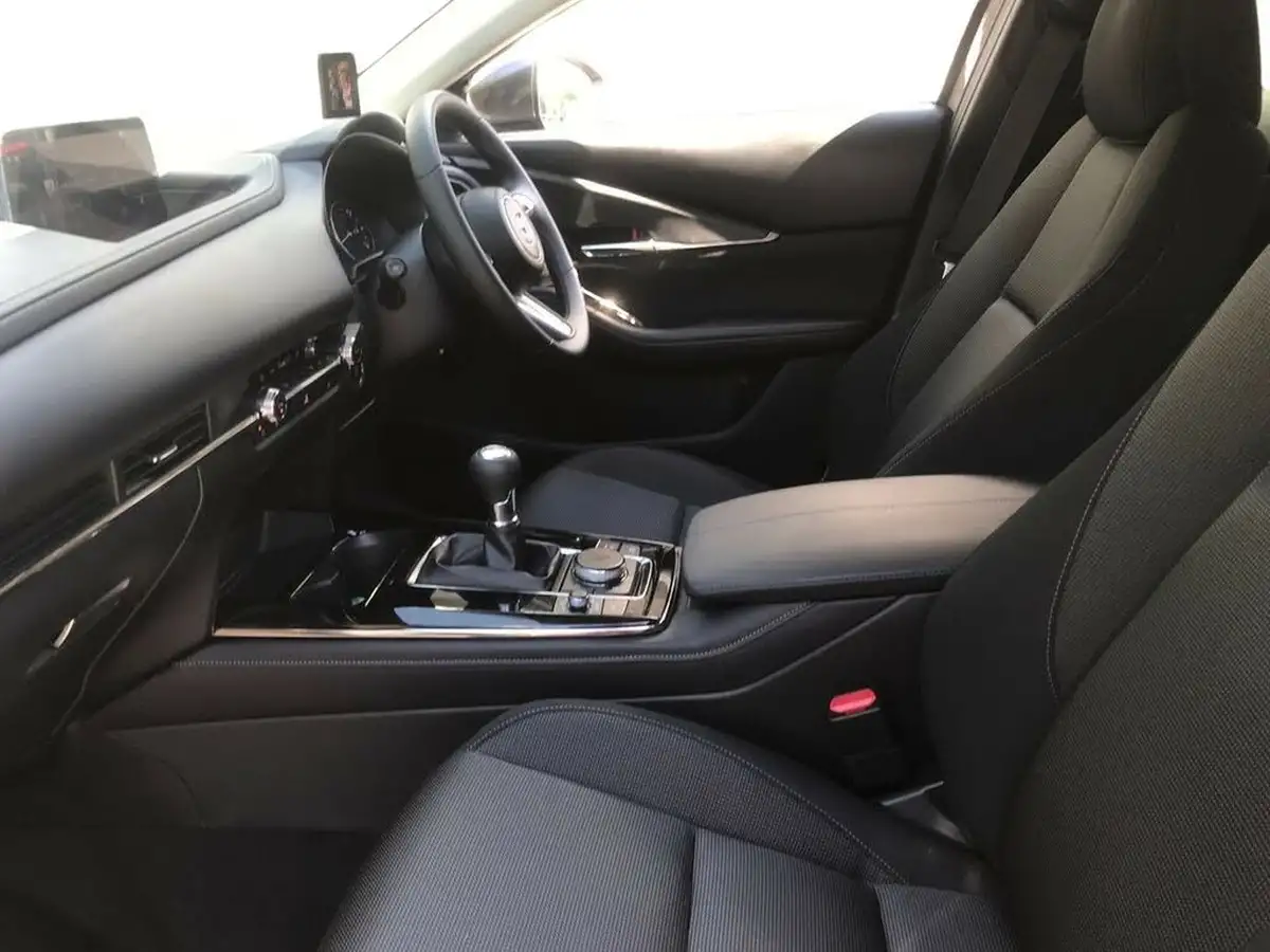 2025-mazda-cx-30-25-e-skyactiv-g-exclusive-line-big-9