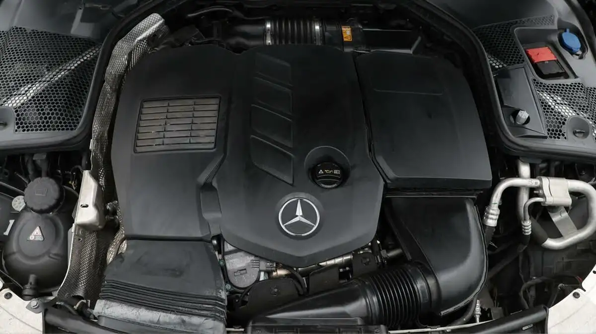 2019-mercedes-benz-c-class-20d-c300d-amg-line-244ps-premium-coupe-2d-big-19