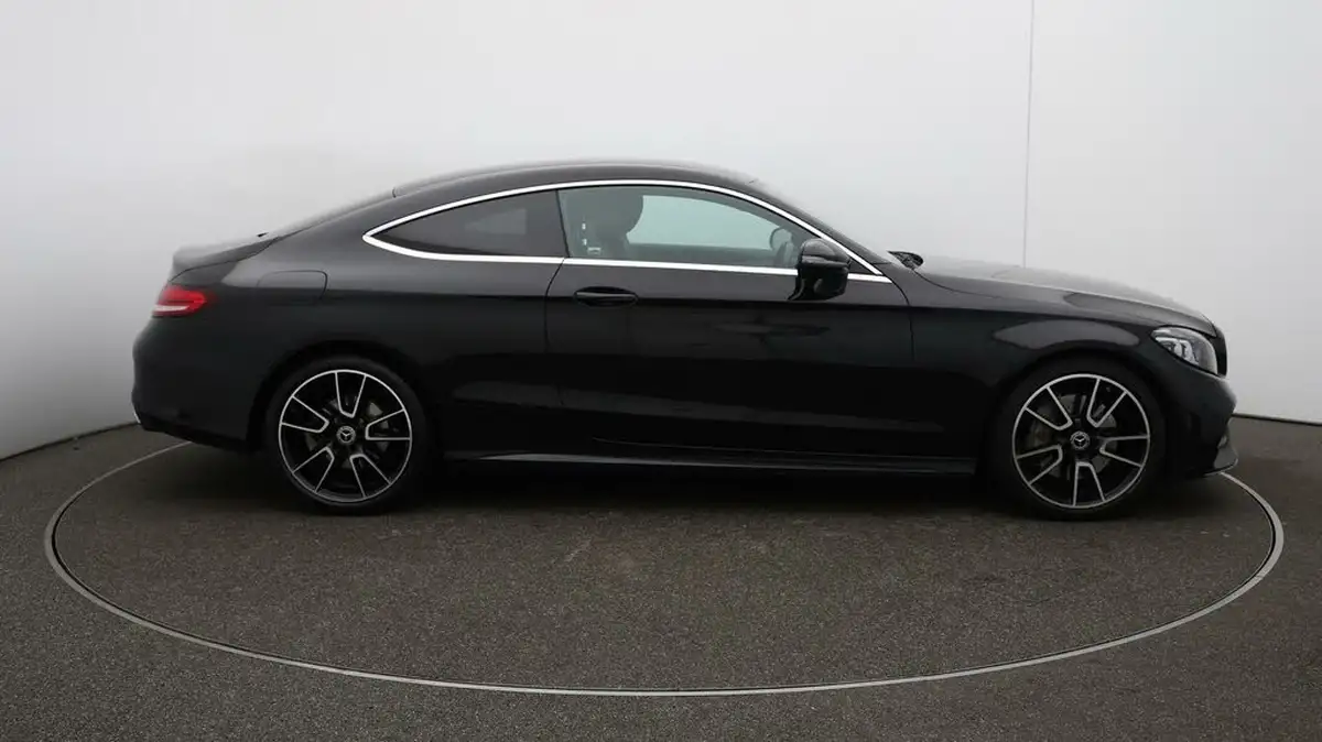 2019-mercedes-benz-c-class-20d-c300d-amg-line-244ps-premium-coupe-2d-big-47