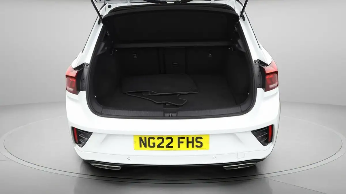 2022-volkswagen-t-roc-15-tsi-r-line-hatchback-5d-big-16