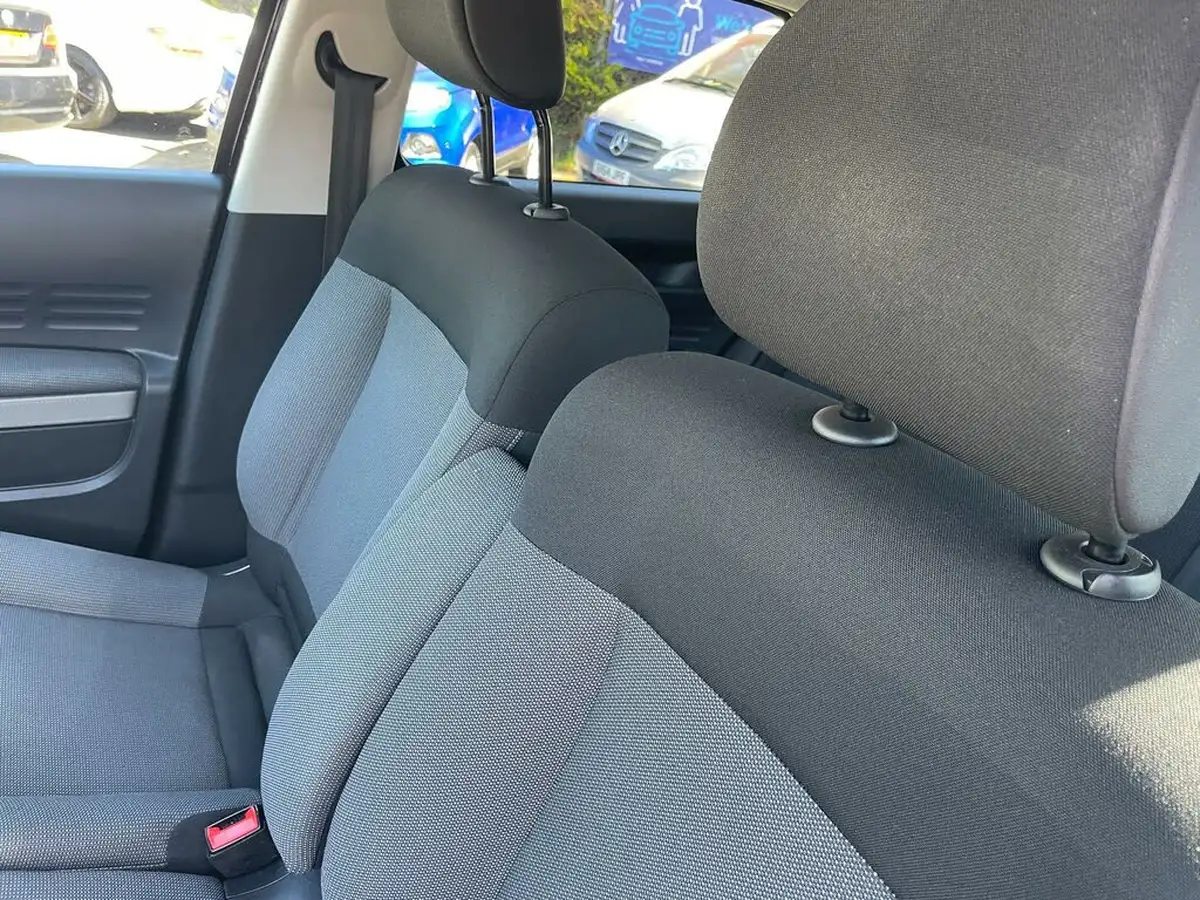 2016-citroen-c4-cactus-12-puretech-flair-82ps-ss-etg-big-29