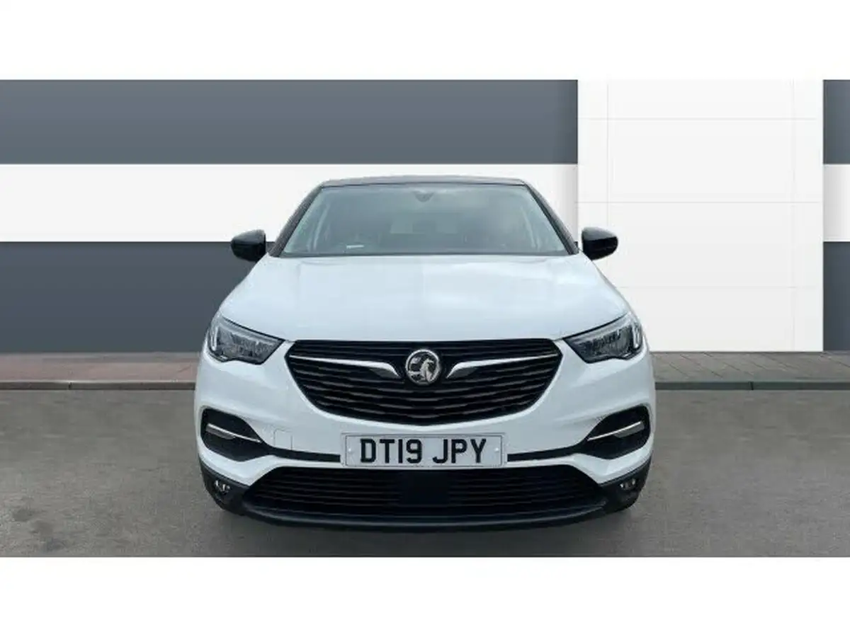 2019-vauxhall-grandland-x-12-sport-nav-big-2