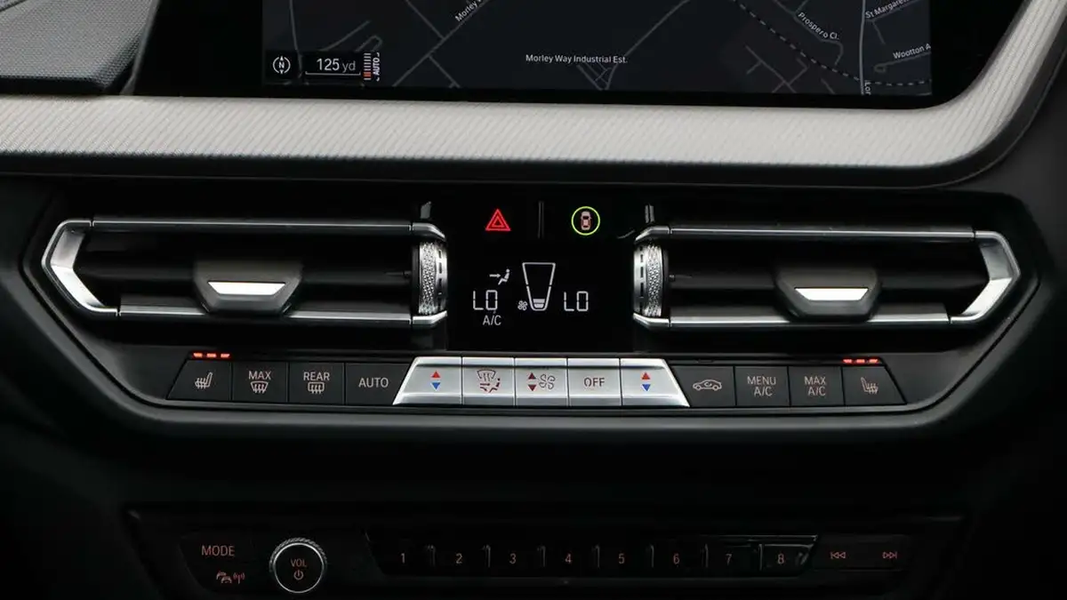 2022-bmw-1-series-15-118i-m-sport-lcp-pro-pack-big-12