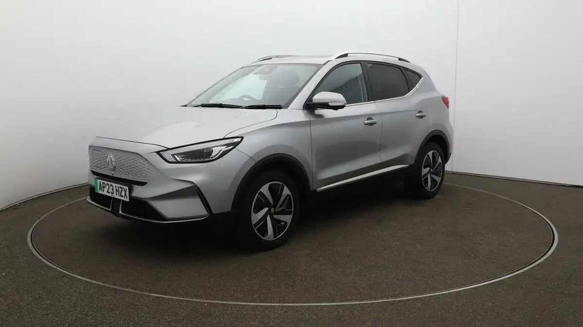 2023-mg-zs-suv-e-trophy-ev-176ps-big-70