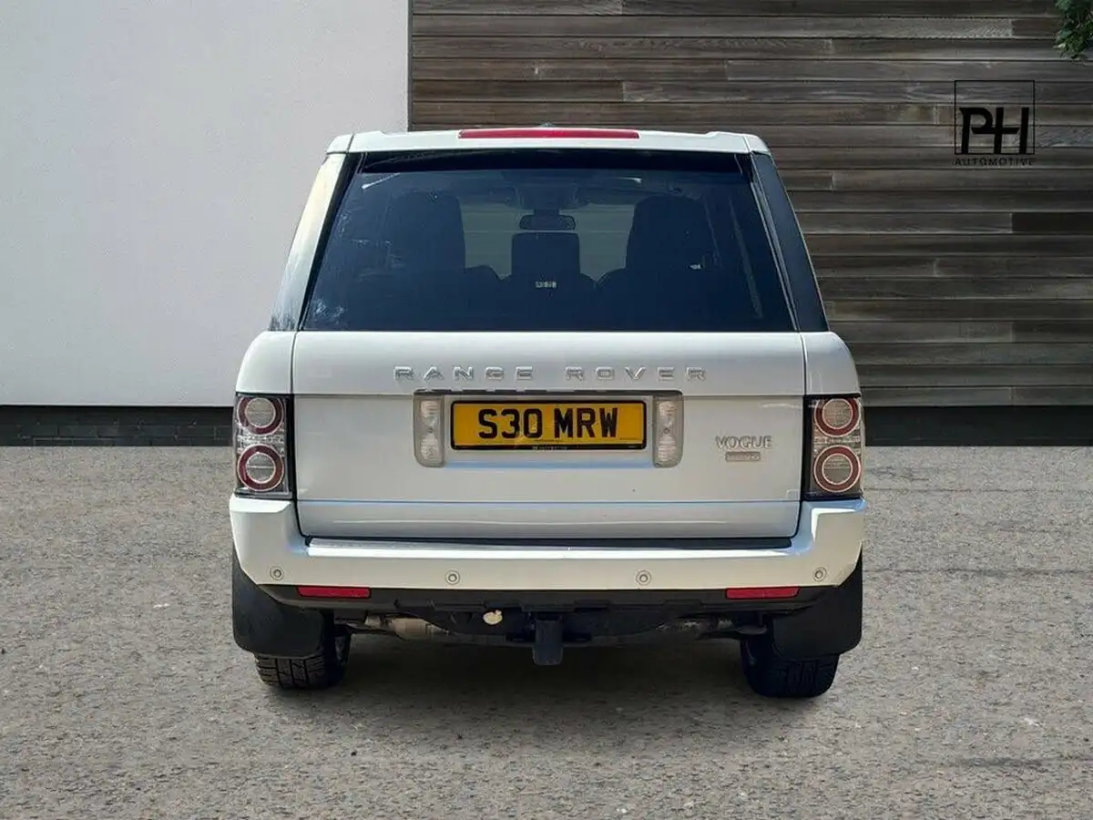 2011-land-rover-range-rover-44td-vogue-big-5