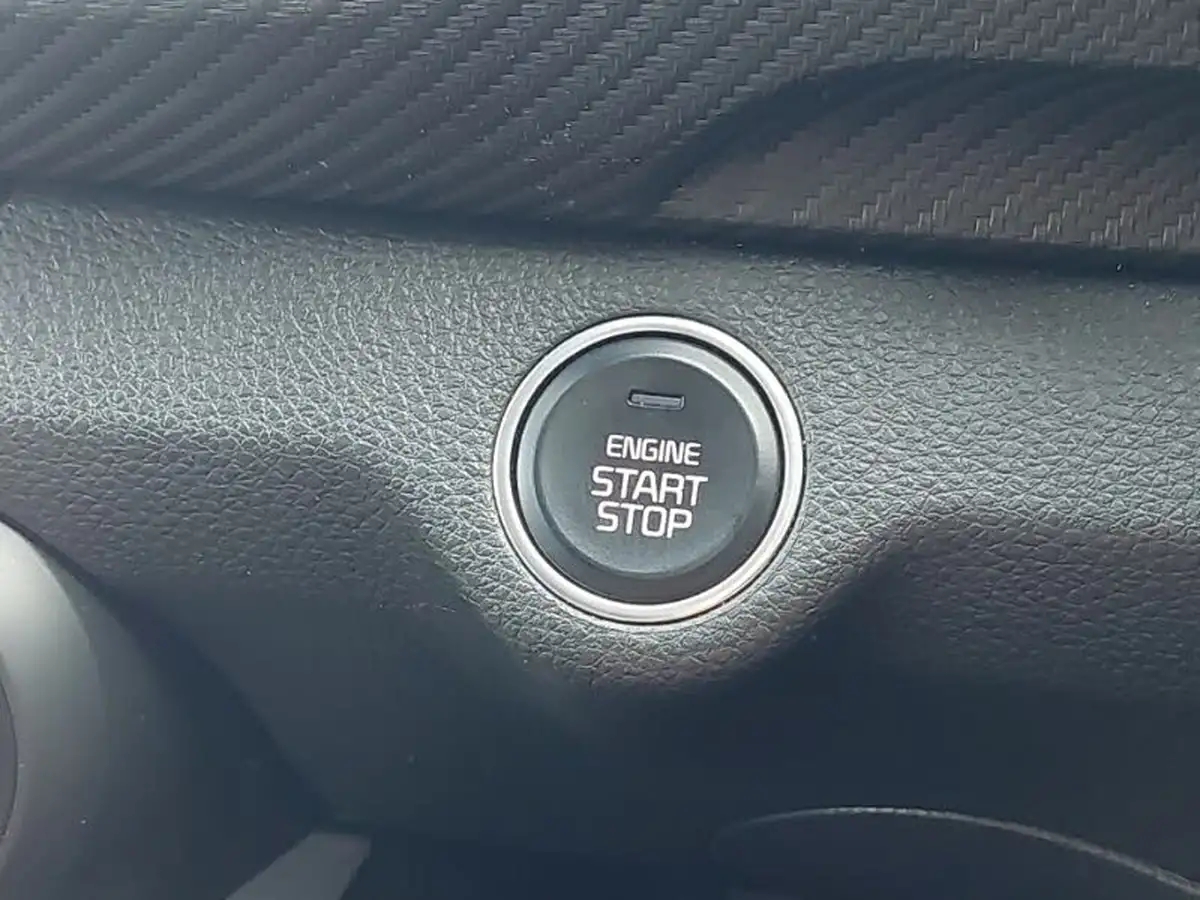 2024-kia-stonic-10-t-gdi-gt-line-s-98bhp-dct-big-13