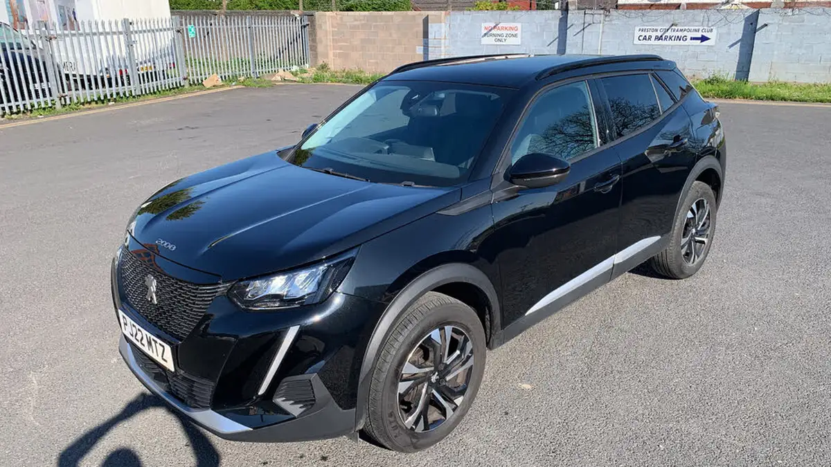 2022-peugeot-2008-suv-12-puretech-allure-premium-100bhp-big-42
