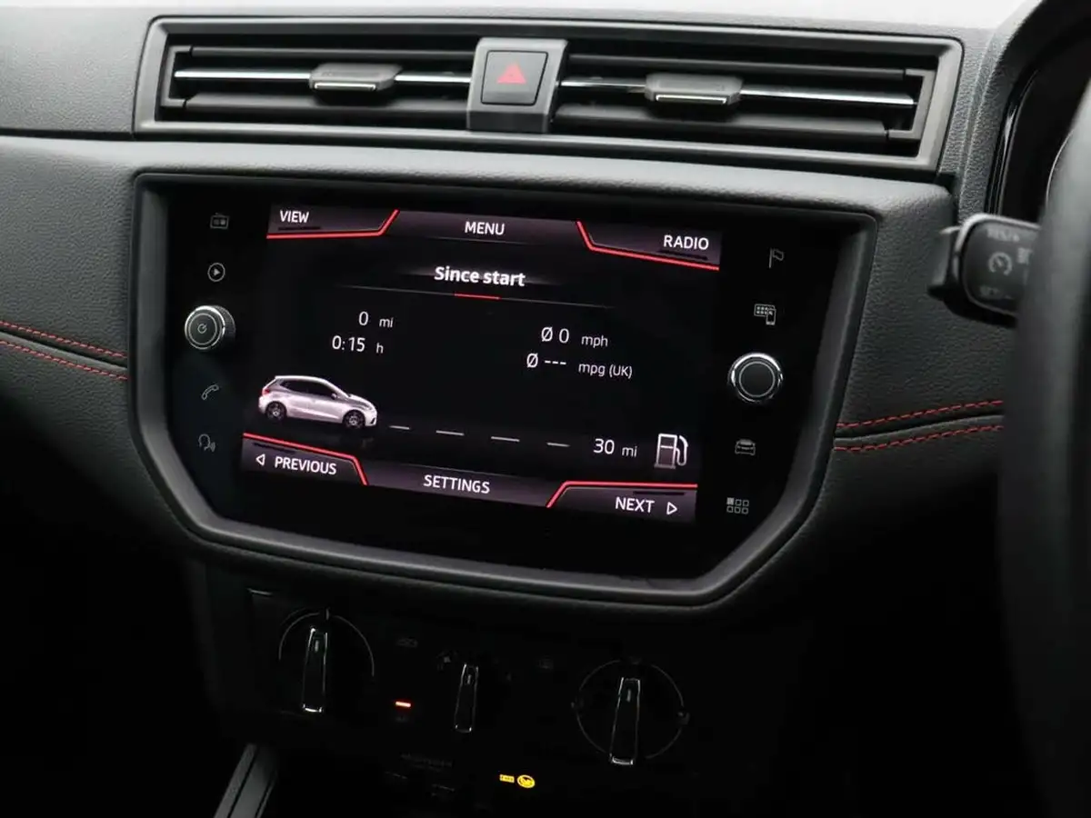 2019-seat-ibiza-10-tsi-fr-95ps-big-24