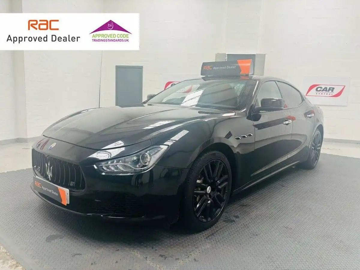 2016-maserati-ghibli-30td-big-0