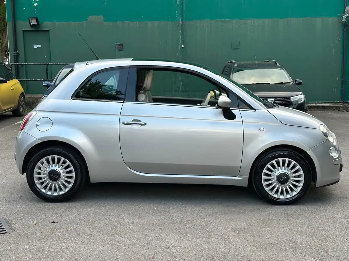 2011-fiat-500-12-lounge-big-13