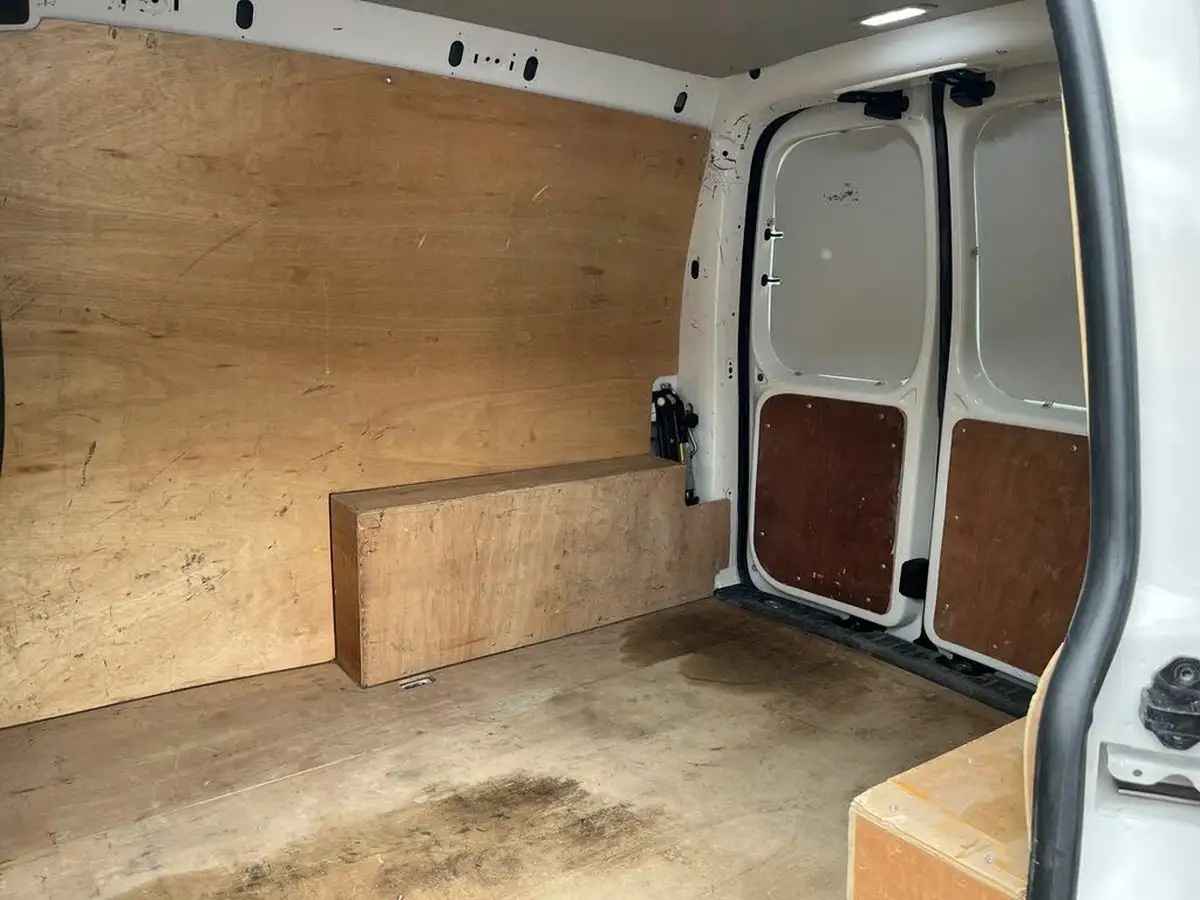 2020-volkswagen-caddy-20tdi-c20-trendline-bmt-big-9