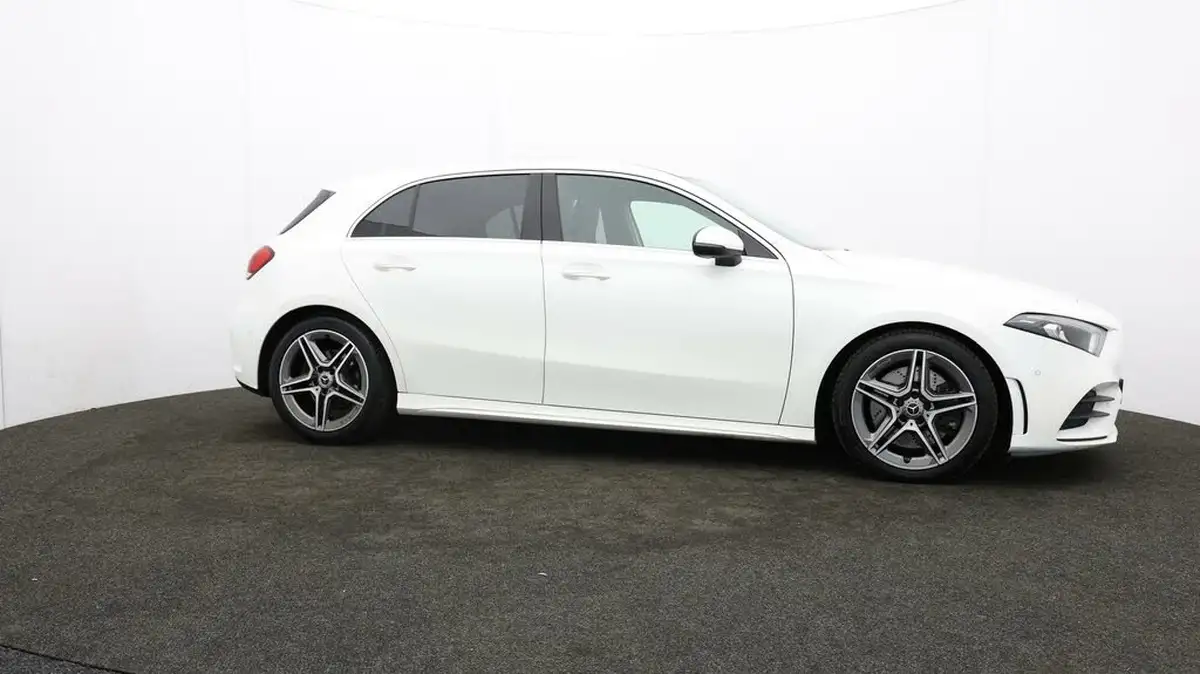 2019-mercedes-benz-a-class-20-a250-amg-line-premium-hatchback-5d-big-41