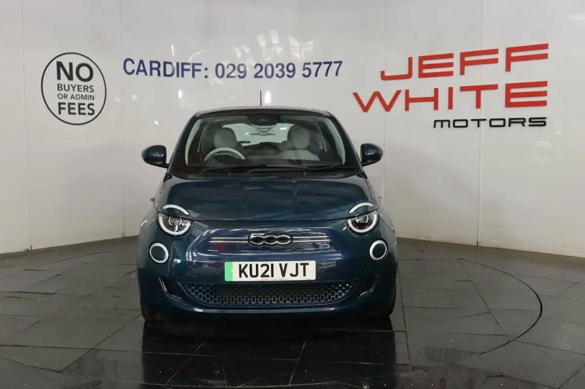2021-fiat-500-e-la-prima-big-6