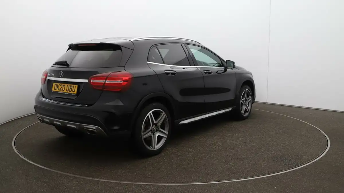 2020-mercedes-benz-gla-class-16-gla-200-amg-line-edition-plus-7g-dct-big-49