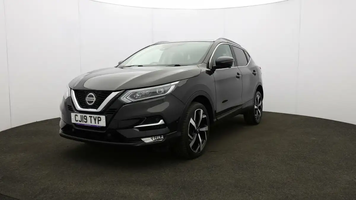 2019-nissan-qashqai-15dci-tekna-dct-big-36