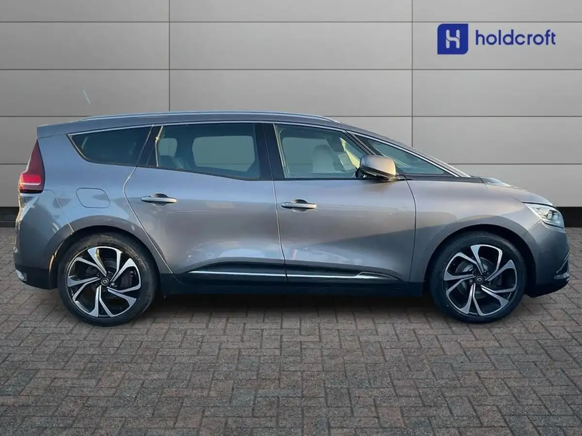 2017-renault-grand-scenic-12-tce-signature-nav-big-4