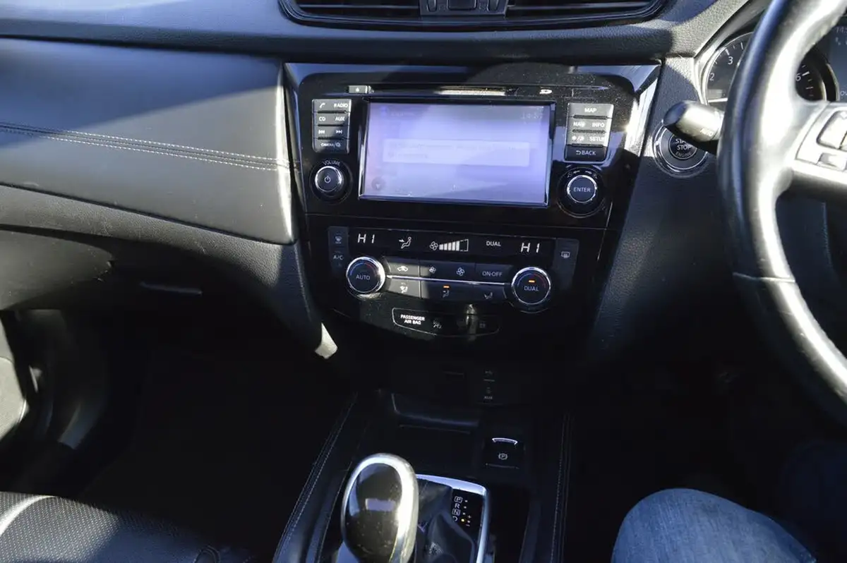 2020-nissan-x-trail-13-dig-t-tekna-5-big-18