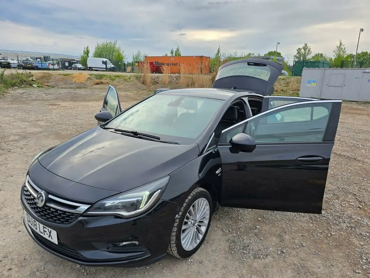 2018-vauxhall-astra-14i-16v-turbo-elite-nav-150ps-ss-hatchback-auto-big-10