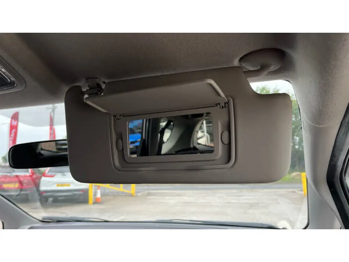 2013-honda-jazz-14-es-plus-cvt-big-41