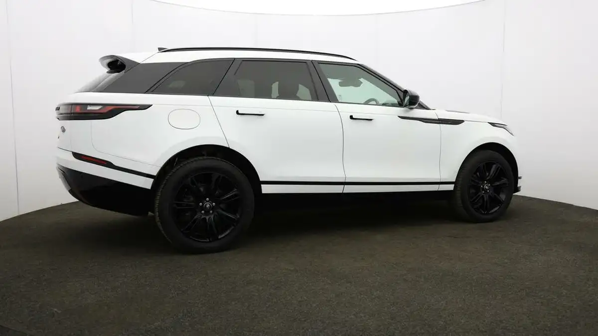 2022-land-rover-range-rover-velar-20-d200-r-dynamic-se-big-55