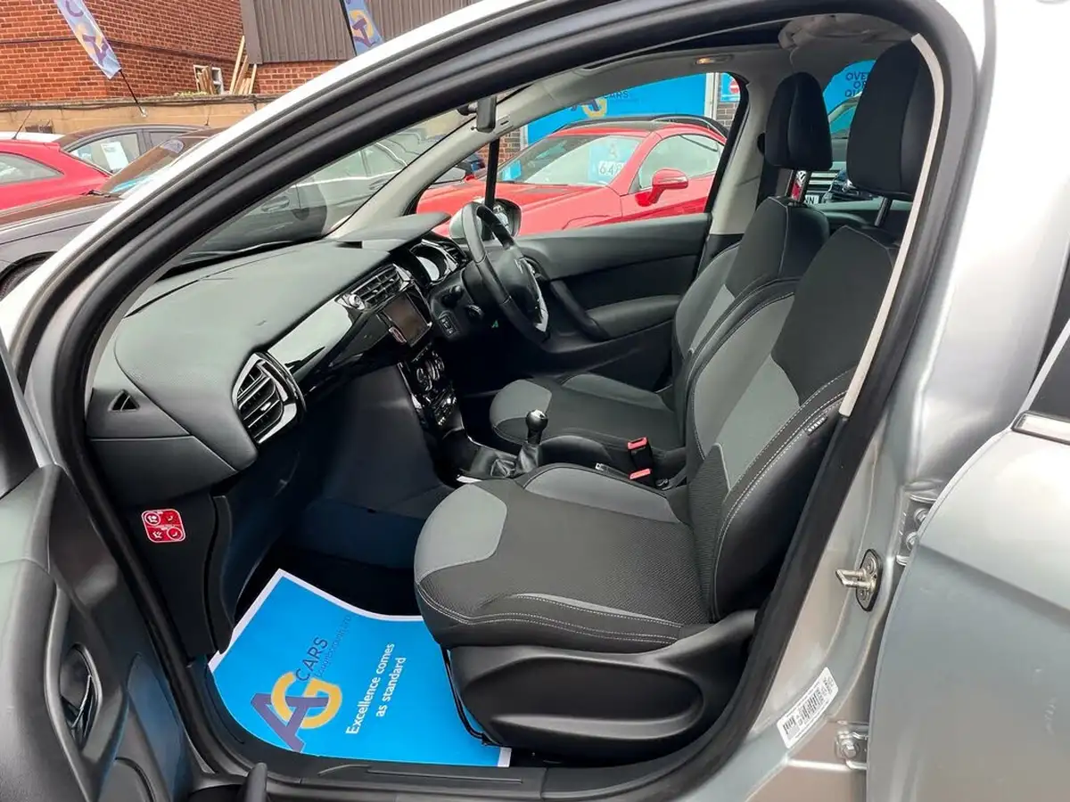 2011-citroen-c3-14-connexion-big-41