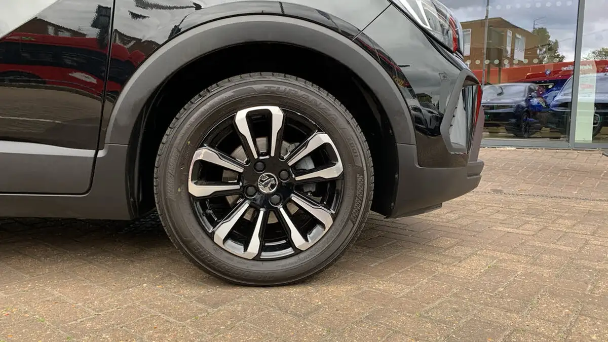 2022-vauxhall-crossland-12i-design-big-16