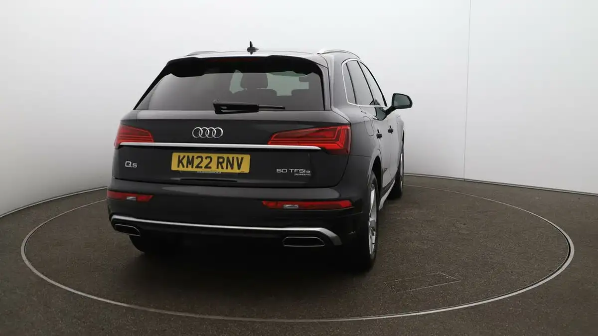 2022-audi-q5-20-50-tfsi-e-s-line-station-wagon-big-56