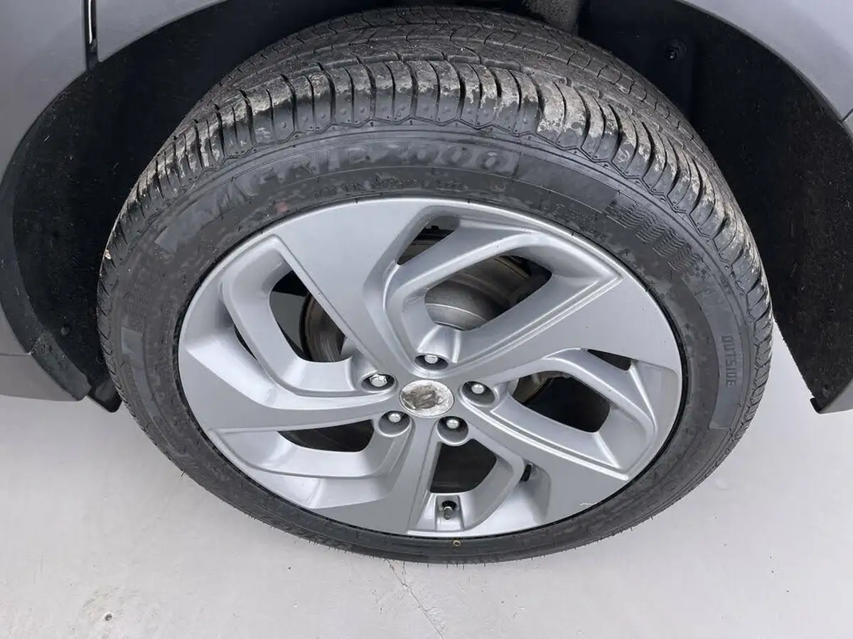 2015-hyundai-tucson-20crdi-blue-drive-premium-big-21