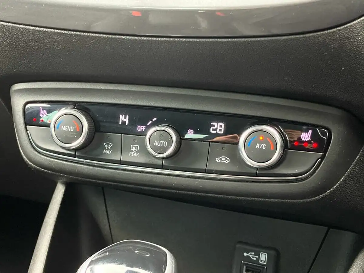 2022-vauxhall-crossland-12-ultimate-130ps-auto-big-13
