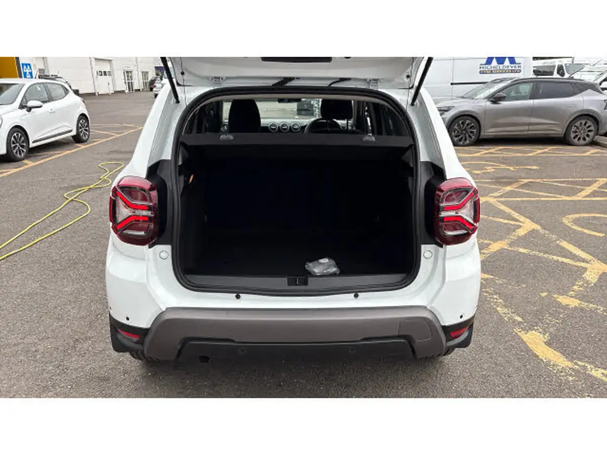 2023-dacia-duster-09-tce-journey-big-3