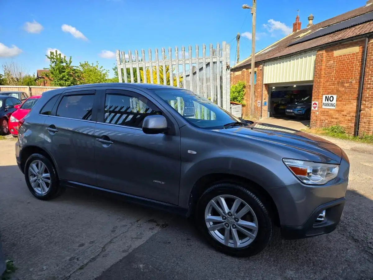 2012-mitsubishi-asx-18td-3-4x4-hatchback-5d-low-emission-big-3
