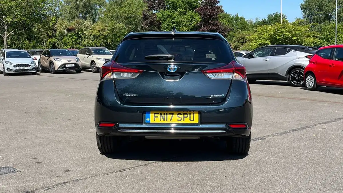 2017-toyota-auris-18-vvt-i-hsd-excel-tss-hatchback-big-18