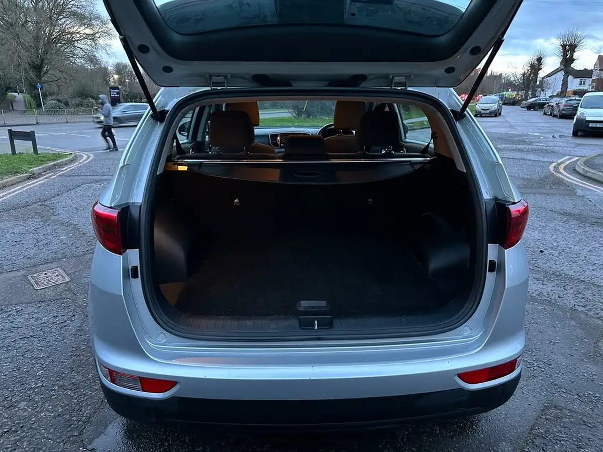 2016-kia-sportage-16-gdi-130bhp-big-18