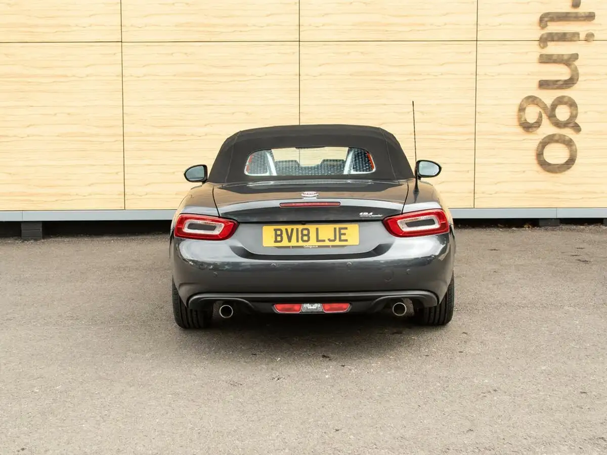 2018-fiat-124-14-multiair-124-spider-lusso-plus-dct-big-5