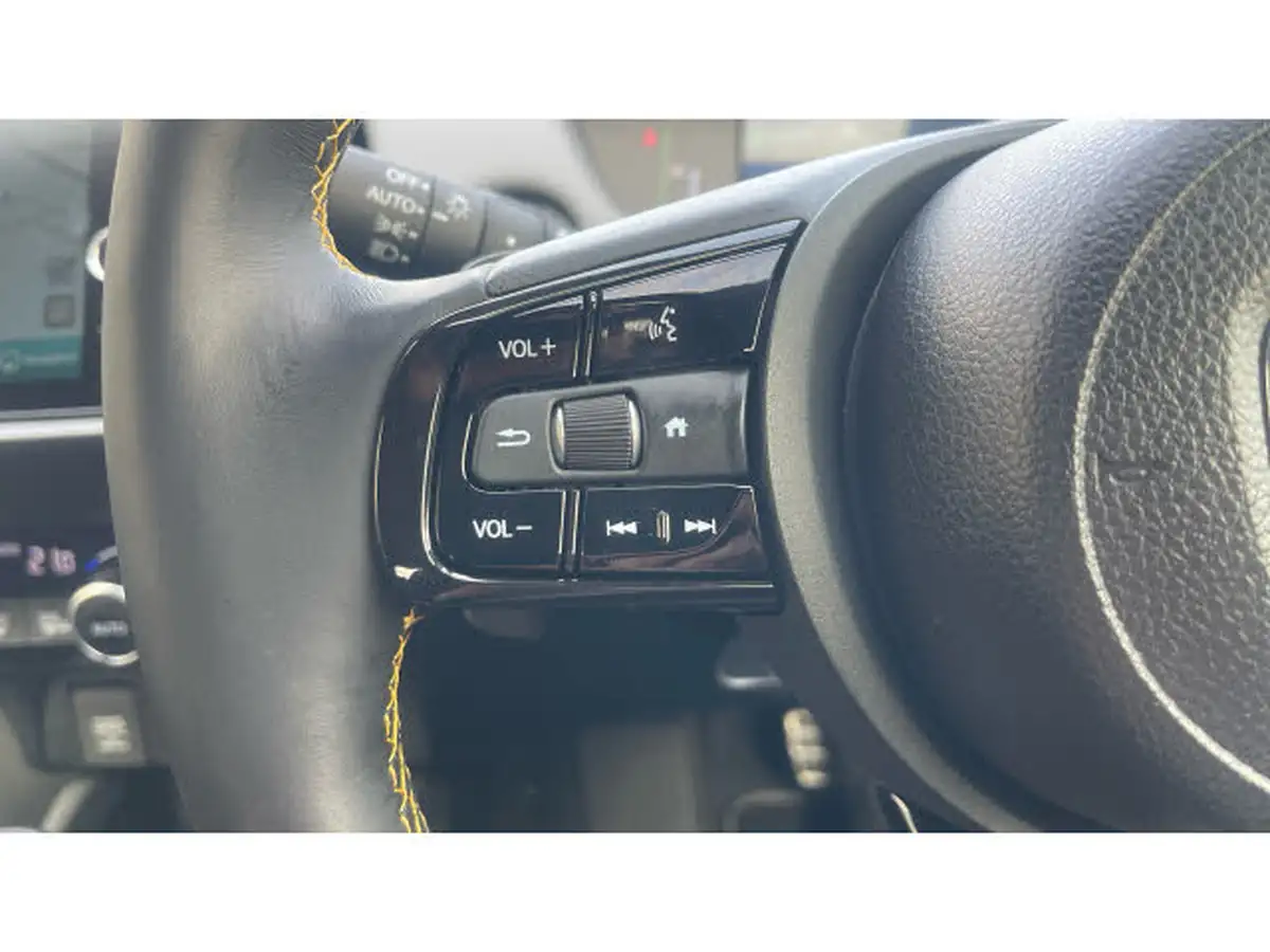2025-honda-jazz-15-i-mmd-advance-sport-big-28