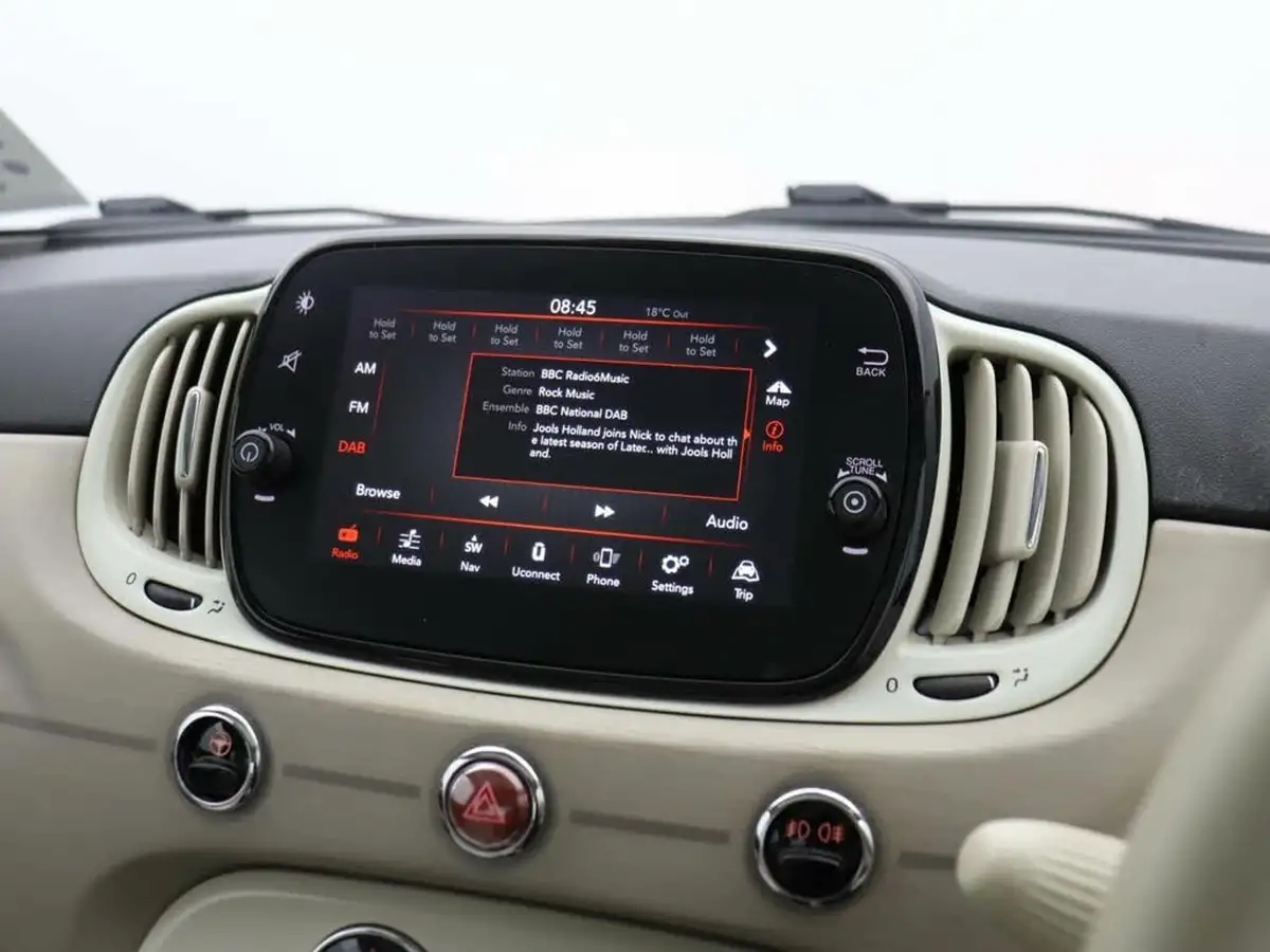 2019-fiat-500-12-dolcevita-big-24