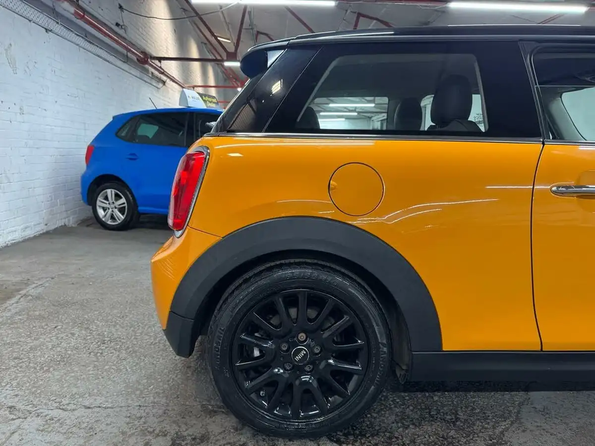 2015-mini-cooper-15-cooper-3d-big-25
