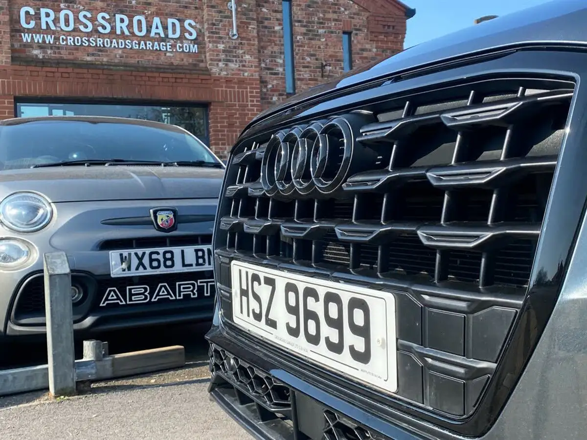 2021-audi-q2-10-30-tfsi-black-edition-big-33