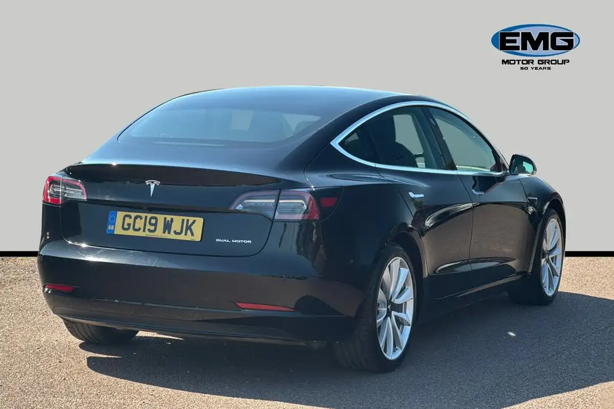2019-tesla-model-3-e-long-range-4x4-big-5