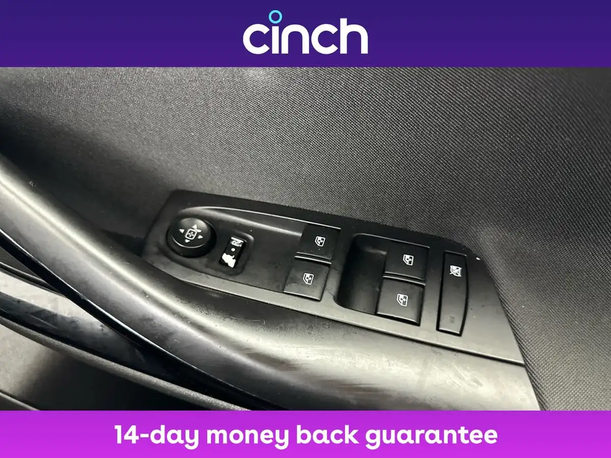 2019-vauxhall-astra-16cdti-sri-136ps-ss-hatchback-big-31