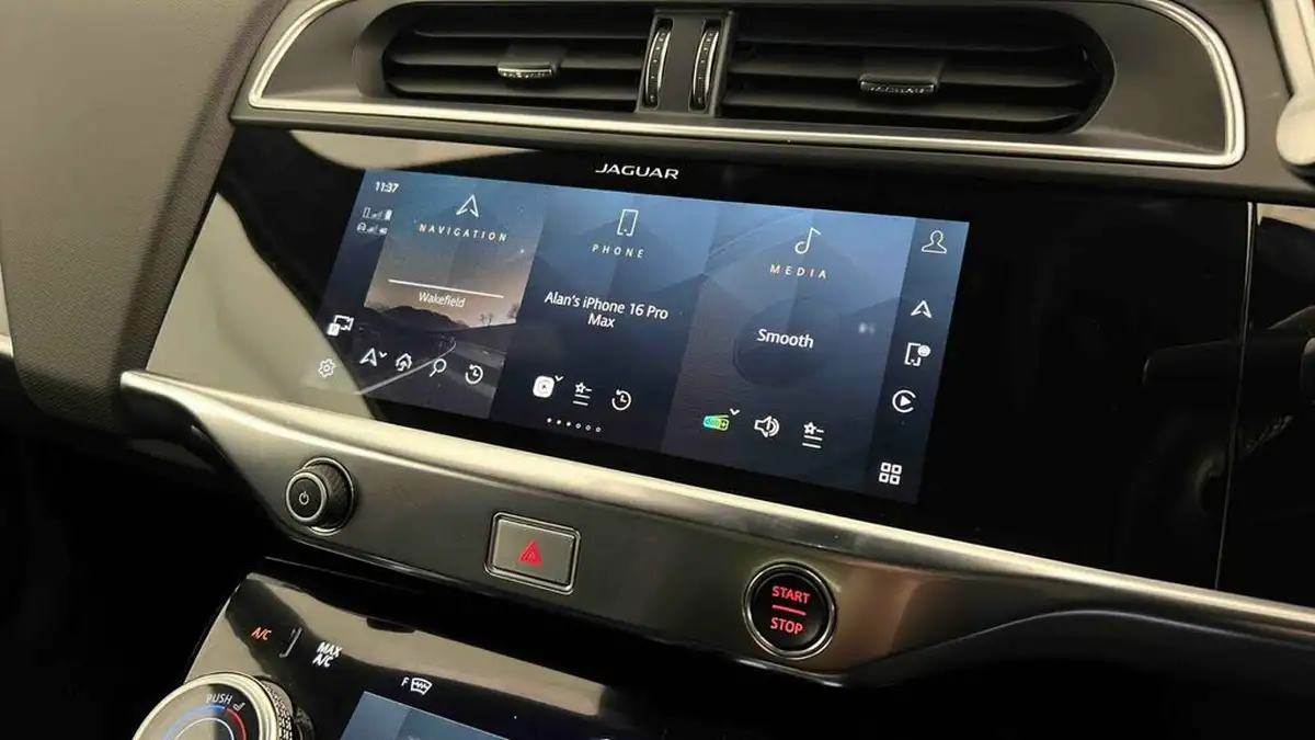 2023-jaguar-i-pace-ev400-hse-black-big-40