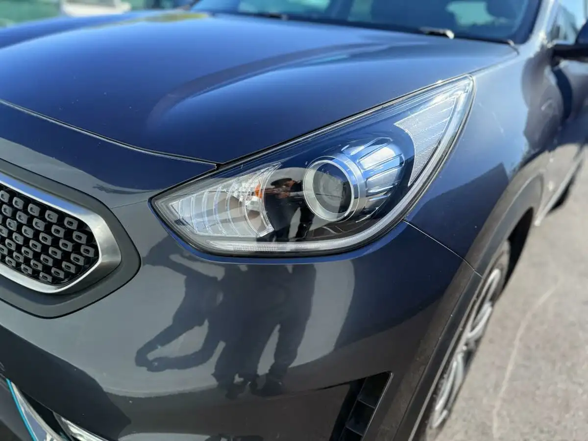 2018-kia-niro-16-gdi-3-156-kwh-16in-alloy-big-36