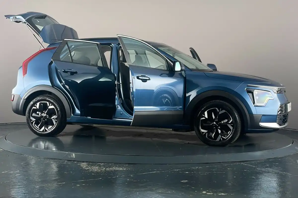 2023-kia-e-niro-ev-2-64-big-57