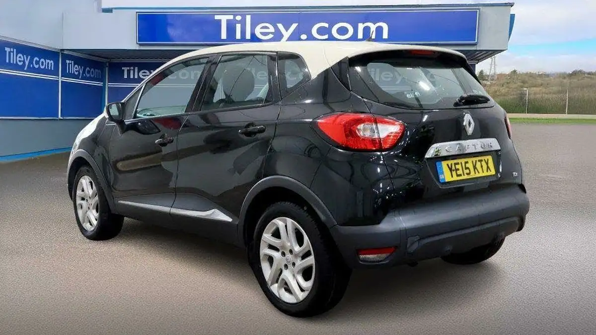 2015-renault-captur-09-dynamique-big-4