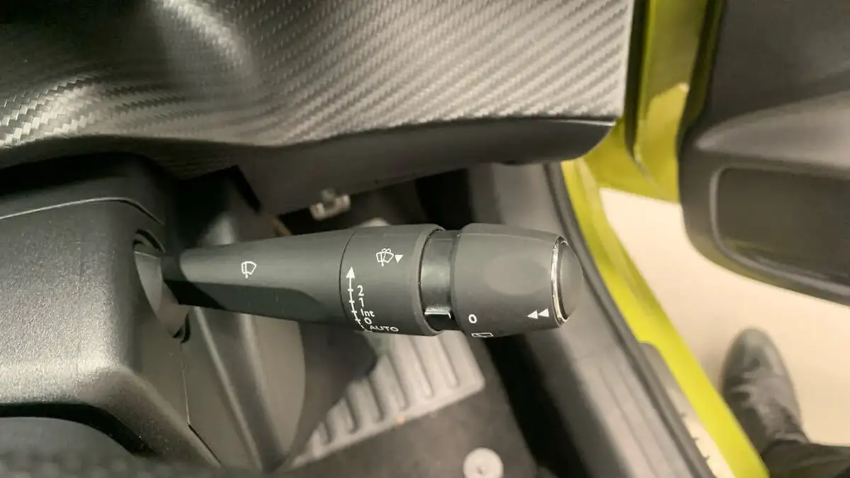 2024-peugeot-208-e-gt-156ps-51kwh-big-27