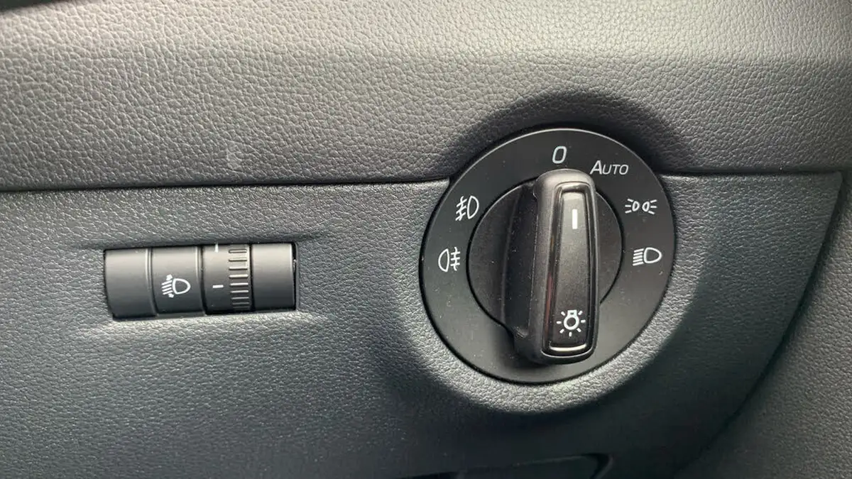 2017-skoda-octavia-20tdi-scout-150ps-big-17