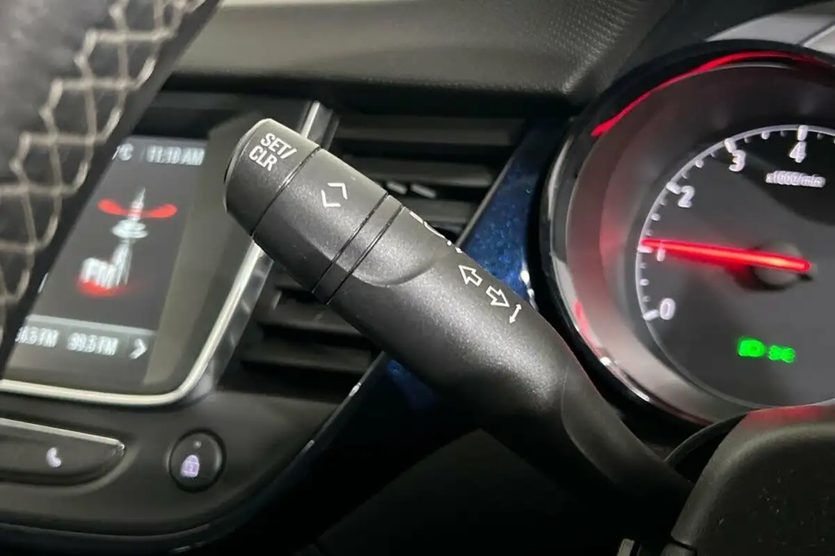 2019-vauxhall-crossland-x-12i-sport-big-25